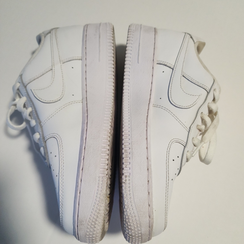 Nike Air Force 1 Low Casual White Shoes, Y7 Women 8.5 Men 7 - Picture 7 of 12